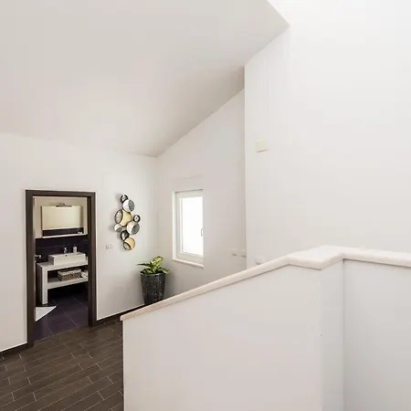 Anita Apartamento Savar