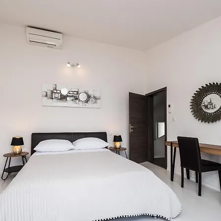 Apartamento Anita Savar