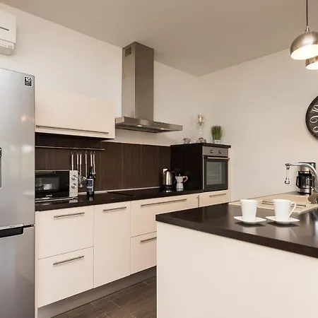 Anita Appartement Savar